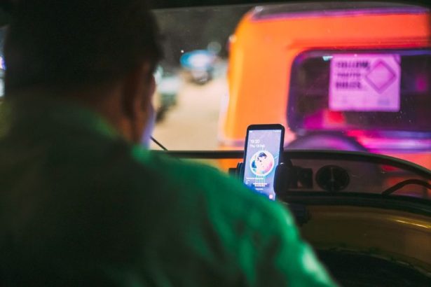 Chinese Apps, E-Rickshaw, BAT-BMS, Lossigy, Epoch-i-ion, Cybersecurity, Electric Vehicles, Battery Operated Vehicles, IT Ministry, App Store Safety, Remote Shutdown, EV Security, India News, Technology News, Government Action