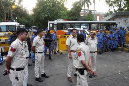 Supreme Court, NEET Protest, NEET Paper Leak, CJI Surya Kant, Cockroach Janta Party, Student Protest, Police Excesses, SIT Probe, Dharmendra Pradhan, Peaceful Protest, July 20 Protest, Delhi Protest, Solicitor General Tushar Mehta, New Delhi News